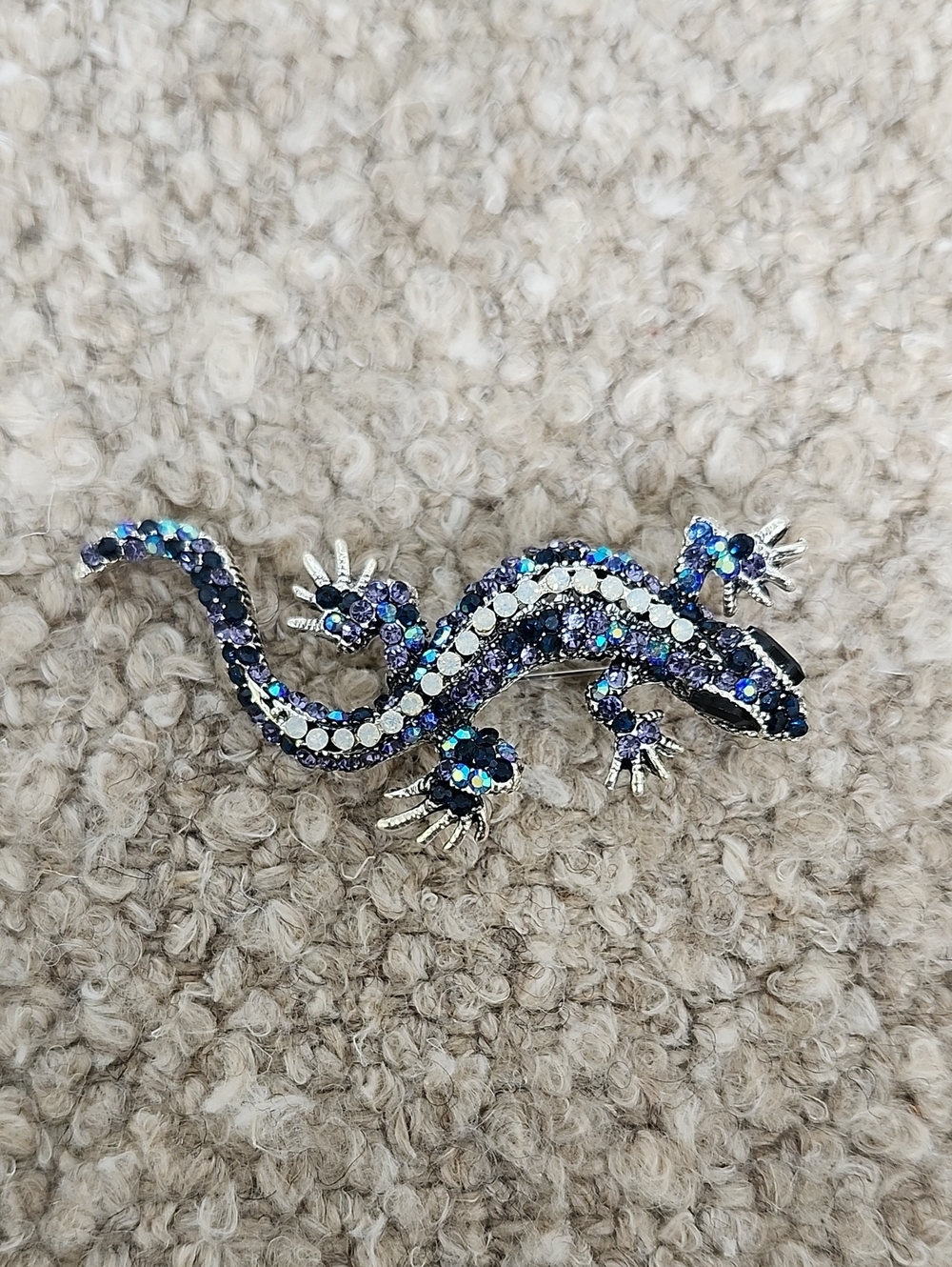 Blue Crystal Gecko Lizard Brooch Pendant Necklace
